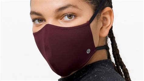 lululemon face mask.